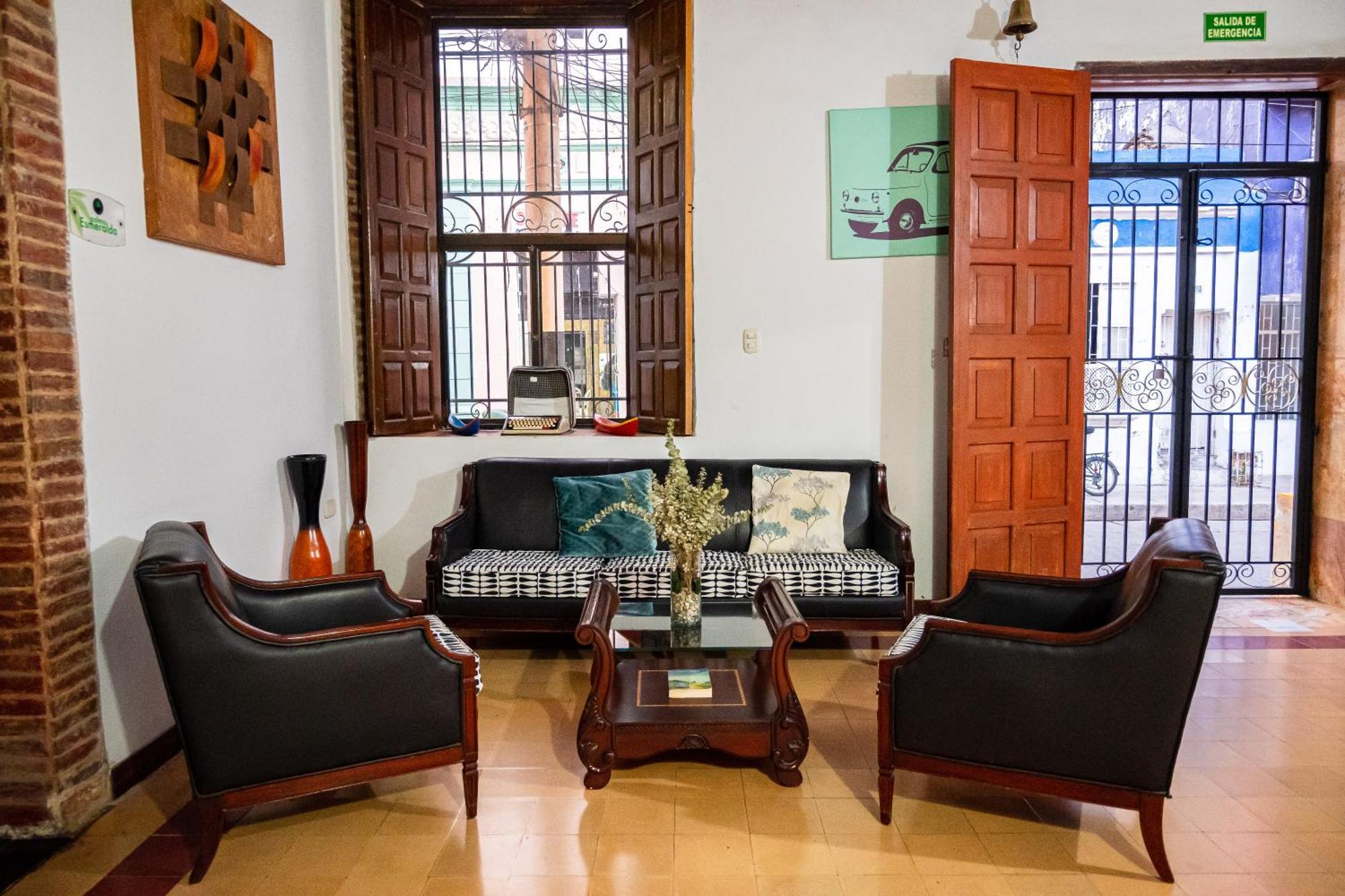 Hotel La Palma Centro Historico Santa Marta  Bagian luar foto