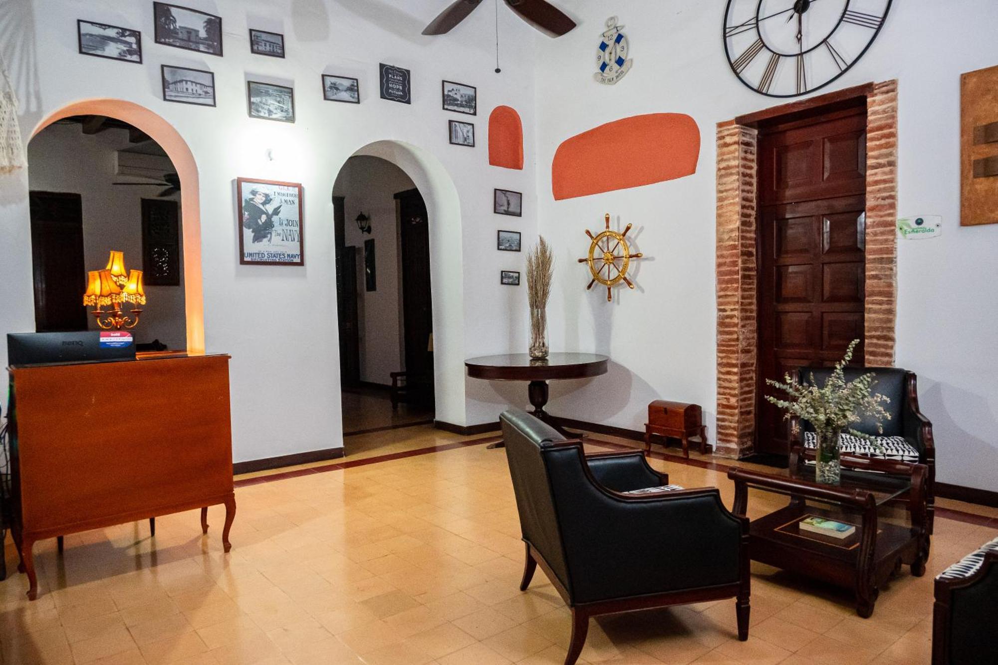 Hotel La Palma Centro Historico Santa Marta  Bagian luar foto